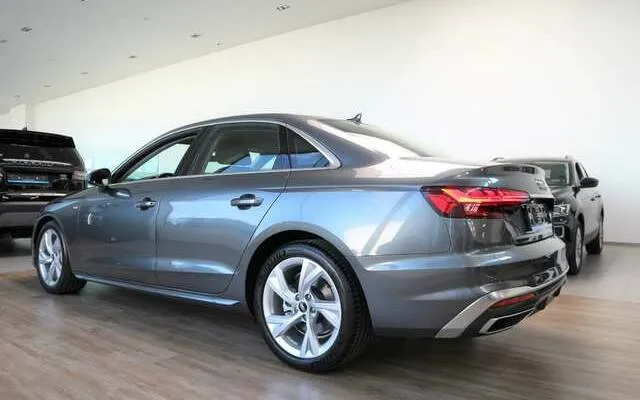 Audi A4 BERLINE 40TFSI 190PK*S-TRONIC*S-LINE*TOPAANBOD !!! Image 7