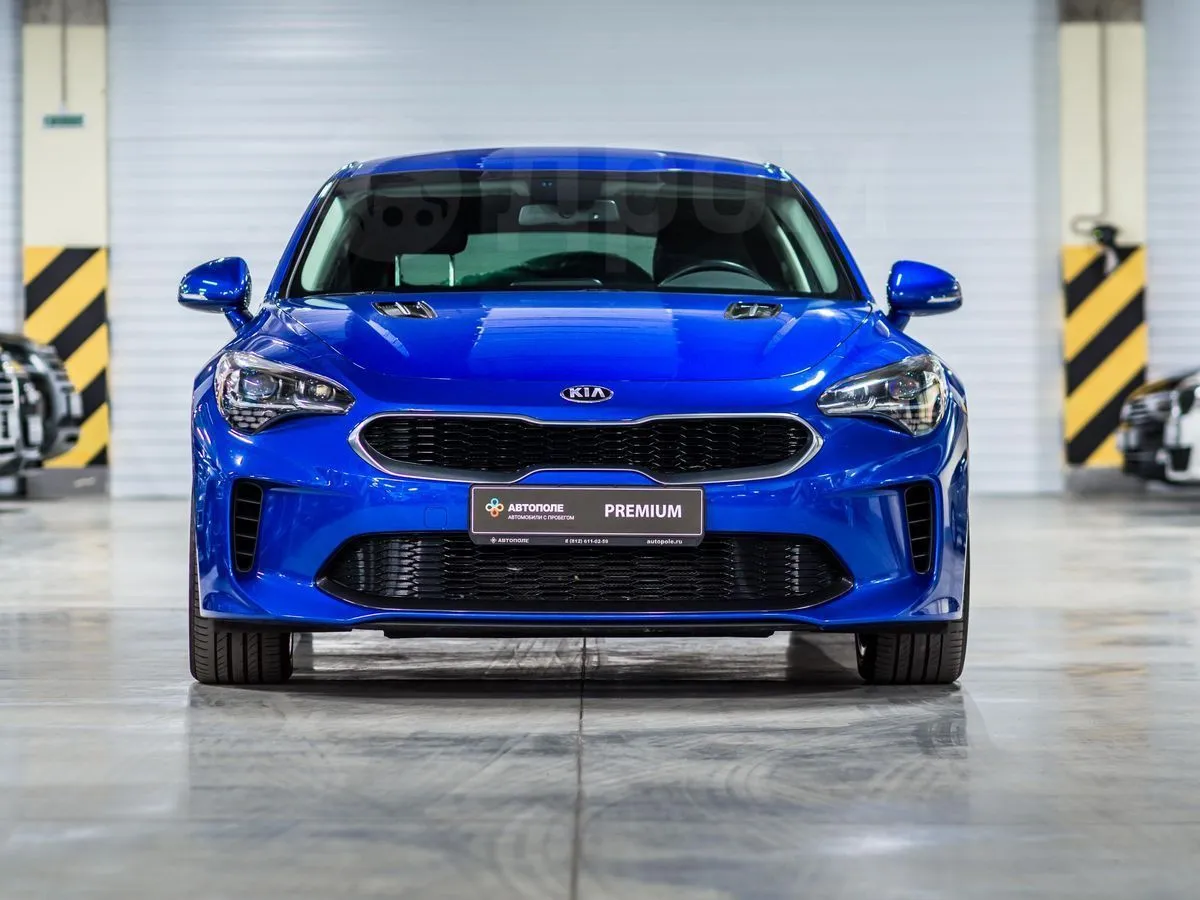 Kia Stinger 2.0T AT Comfort Image 4